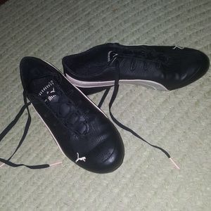 PUMA sports lifestyle shoes